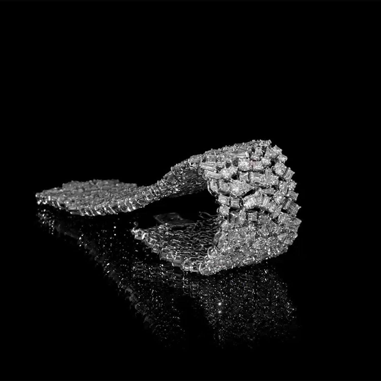 DAVID YURMAN Petite Pavé 18-karat gold diamond bracelet | NET-A-PORTER